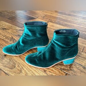 Anthropologie Green Velvet Ankle Boots | Size 39 EU | Made in Spain | Block Heel